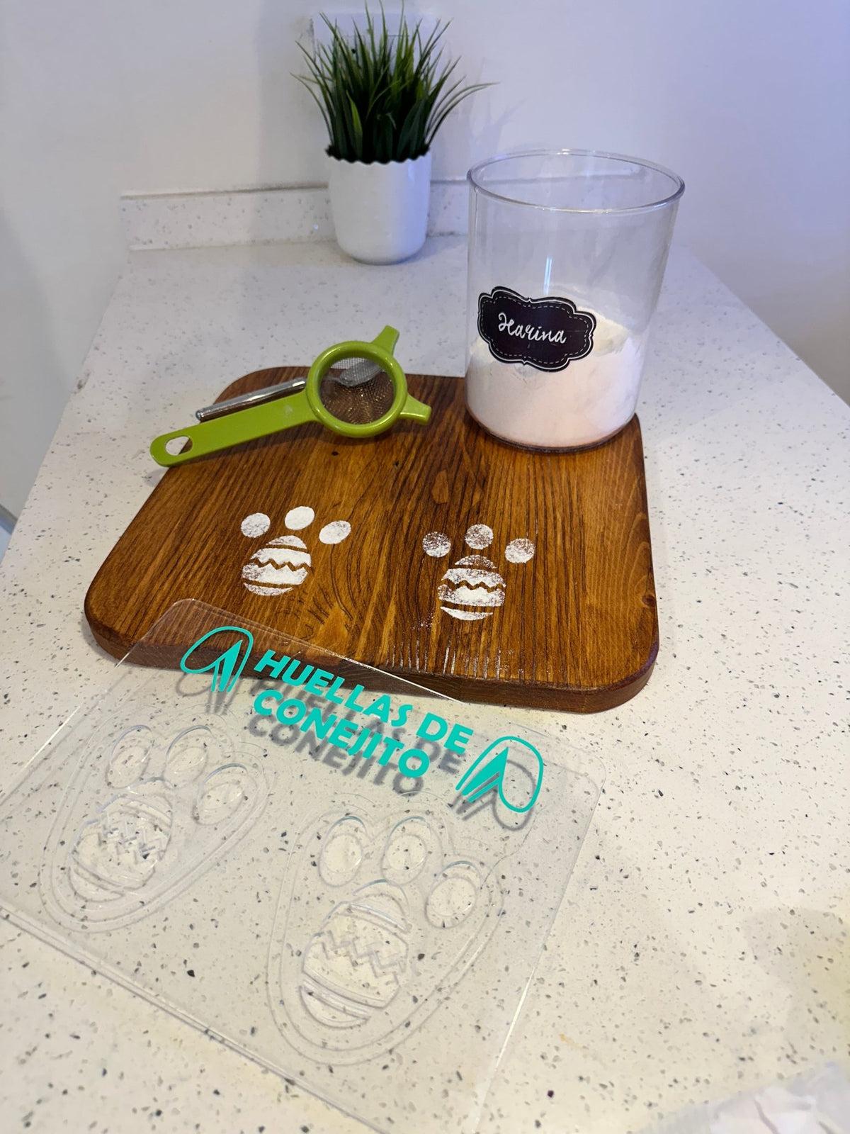 Set Huellas de Conejito de Pascua + bolsita personalizada. - Marca2